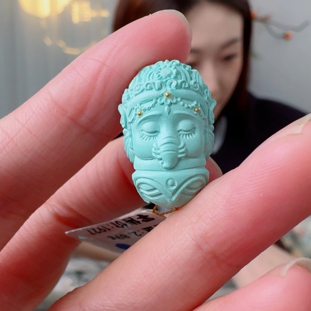 未镶嵌绿松石珠宝奇石