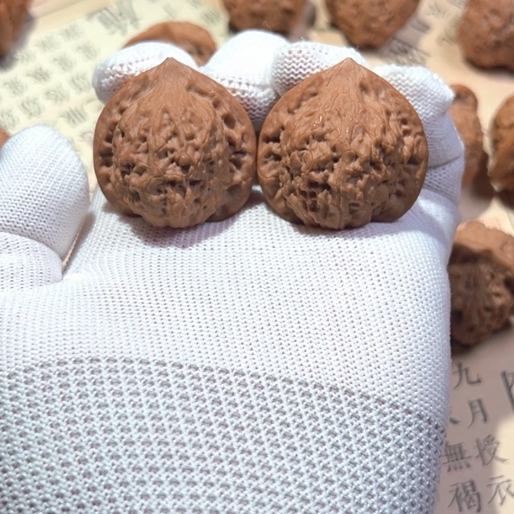 钧***座文玩核桃吊坠七步沟公子帽 35+