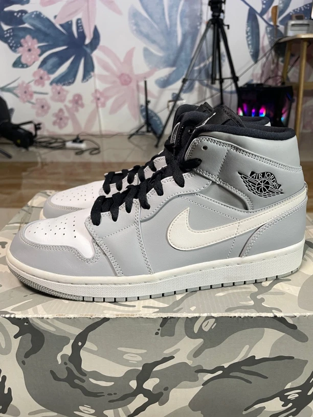 95新 maje 42码265/Air Jordan 1 反光 复古篮球鞋 休闲鞋