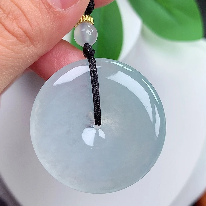 颈饰未镶嵌翡翠平安扣 35.4x5.3mm