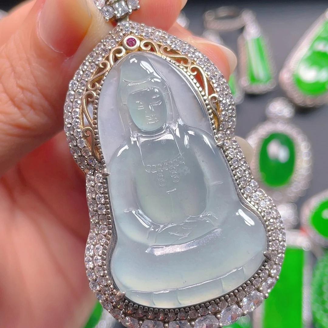 吊坠(不含链)未镶嵌翡翠