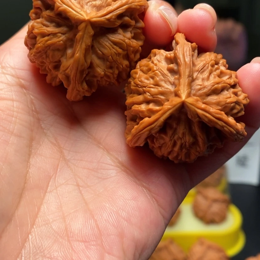 【闪购商品】把件桃核下****你1号三棱,