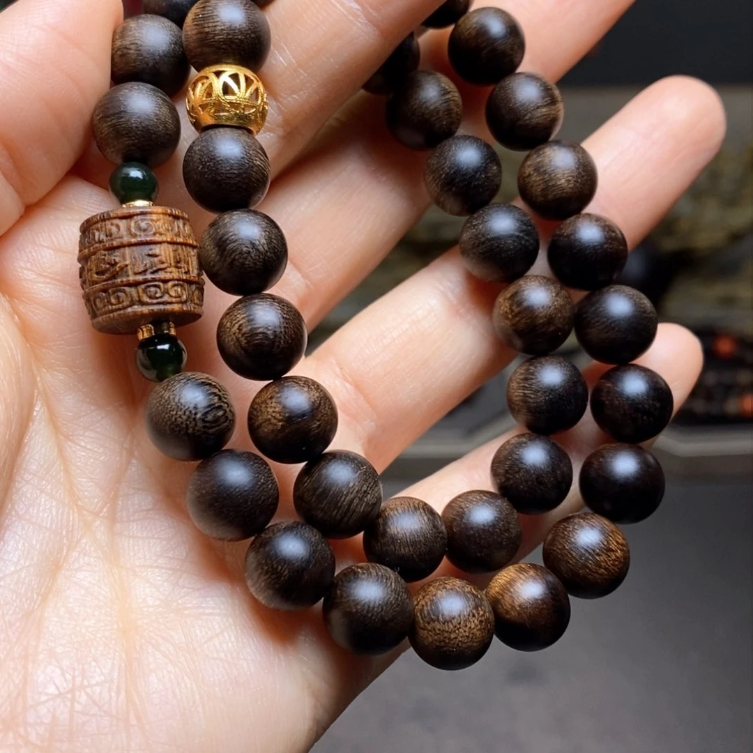 沉香手串越南富森红土瘤疤1.0➕白棋沉香木雕设计