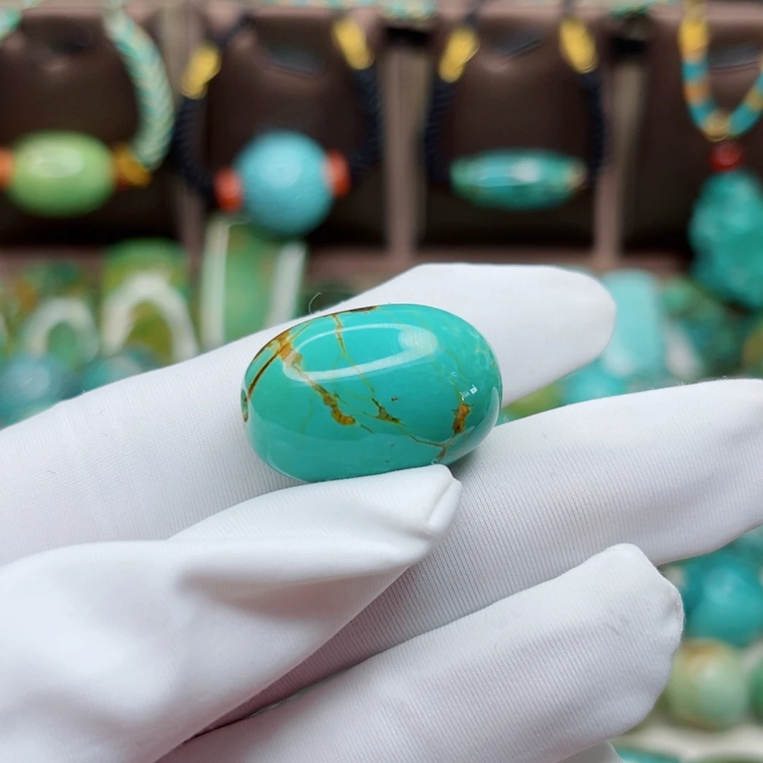 绿松石未镶嵌纯天然原矿绿松石