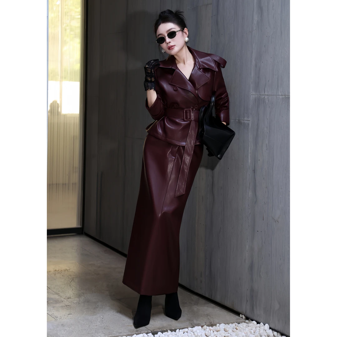 ZEROYK高级感职业装2025秋冬新款蛋白皮双排扣上衣包臀裙两件套