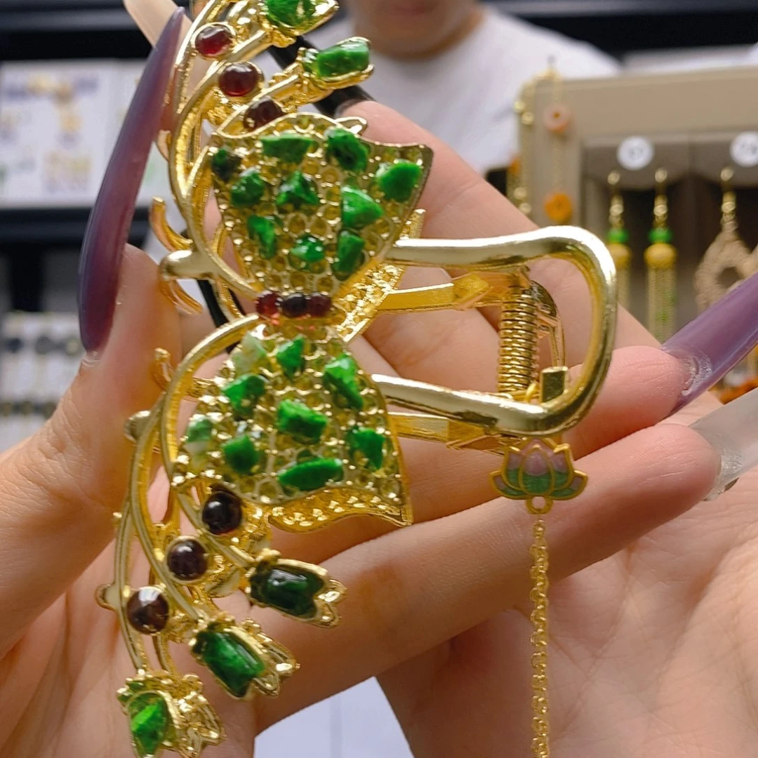 翡翠合金耳饰翡翠