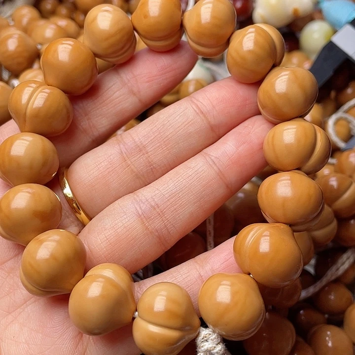 手串猴头核桃s****617f g h j k k