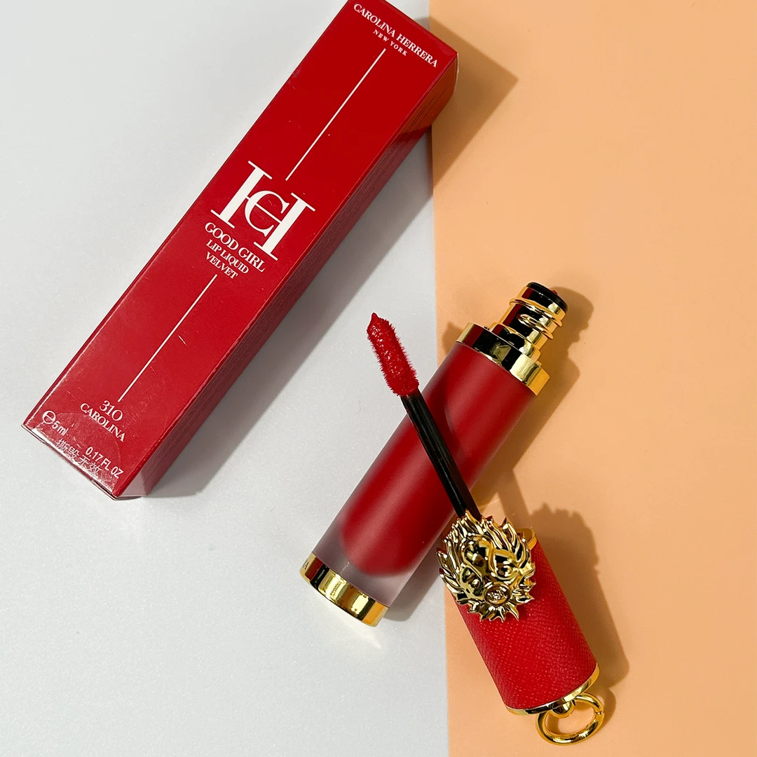 Carolina Herrera临期赫芮亚不驯女王迷雾丝绒唇釉#310哑光5ml