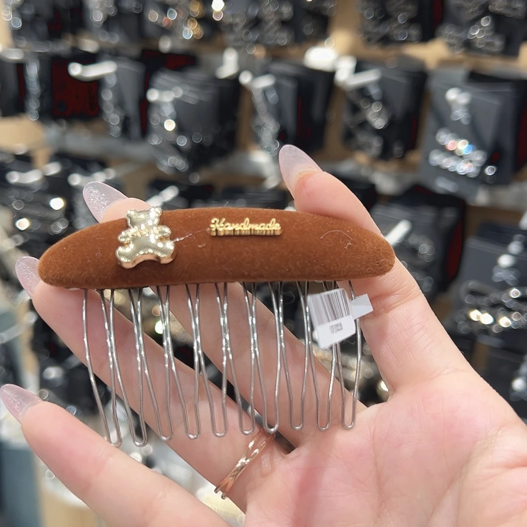 皮质铁合金南瓜色小熊插梳