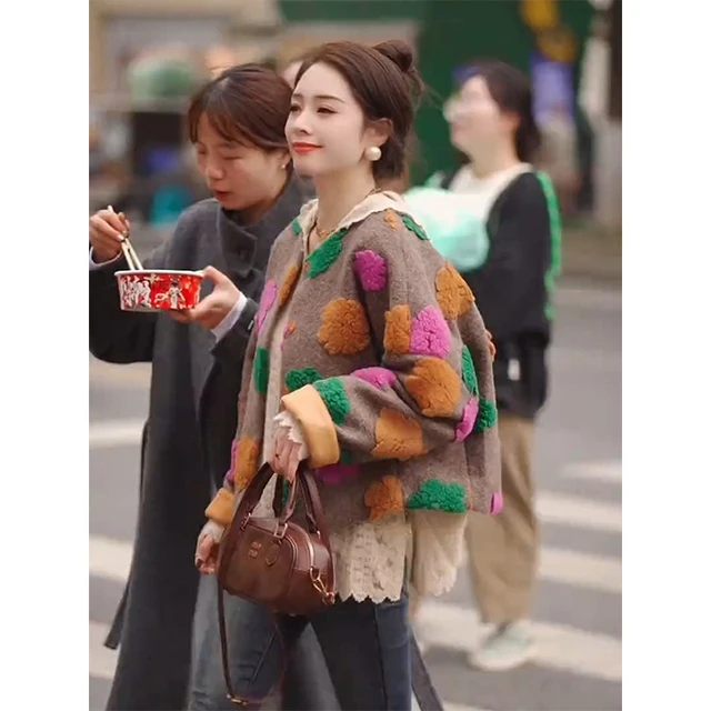 气质显瘦花朵刺绣外套2025冬季新款小众设计时尚洋气短款开衫上衣