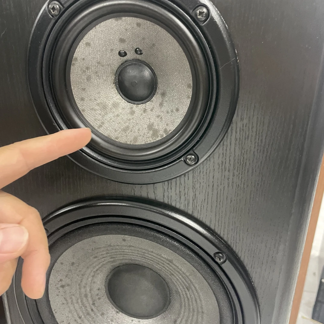 J落地箱，运费自理，不支持七天无理由退换货