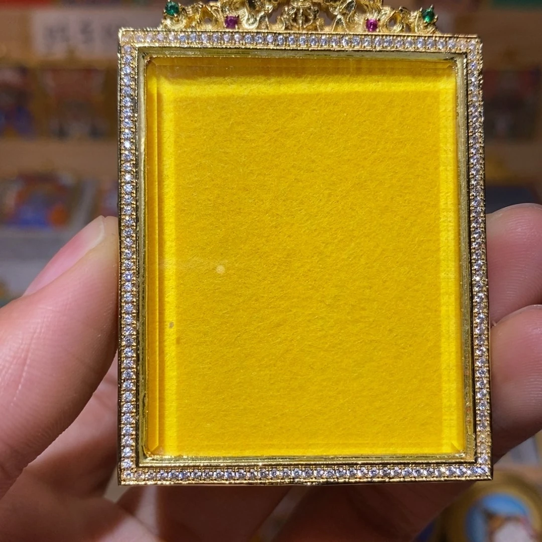 努***力吊坠纯手绘唐卡的壳子