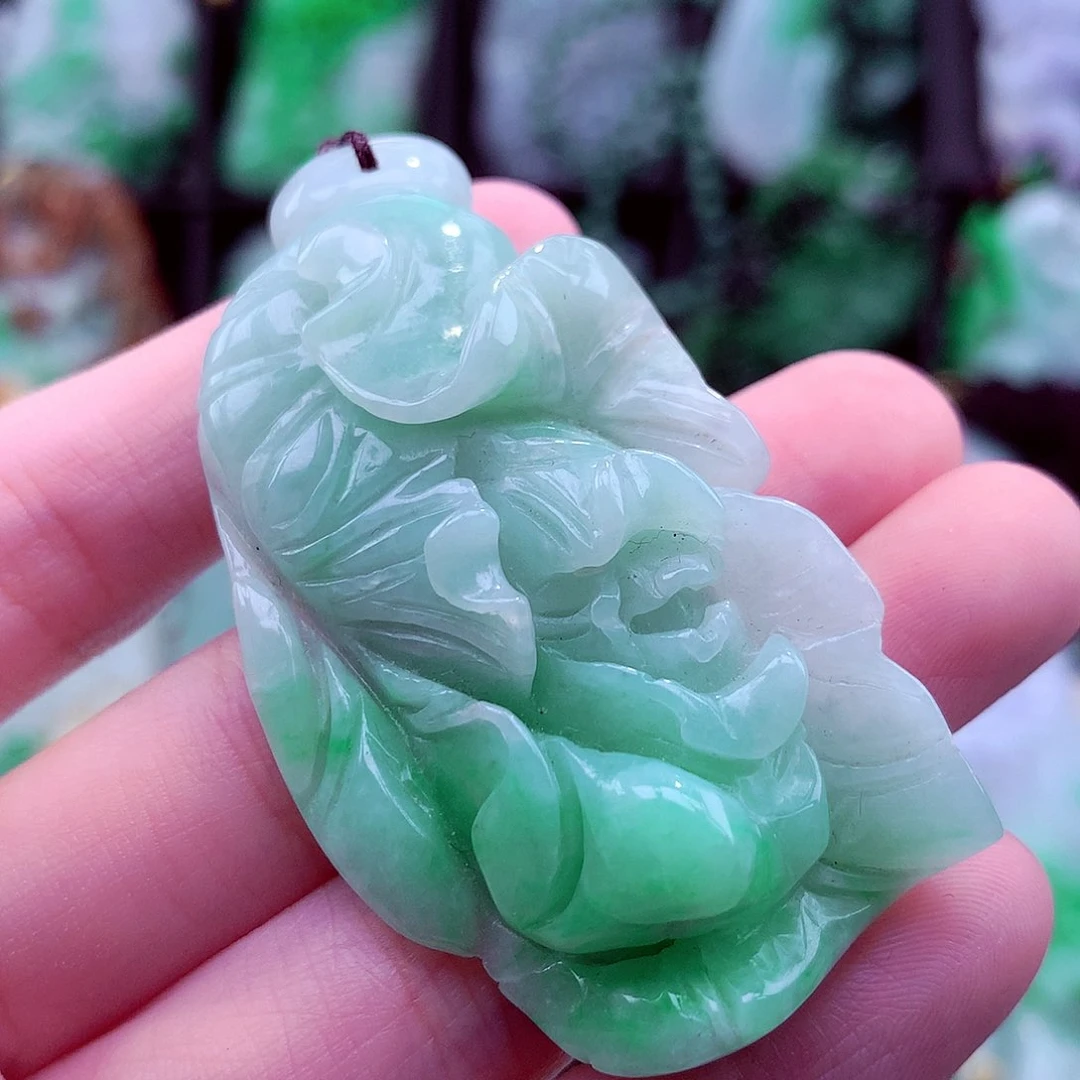 翡翠未镶嵌颈饰天然