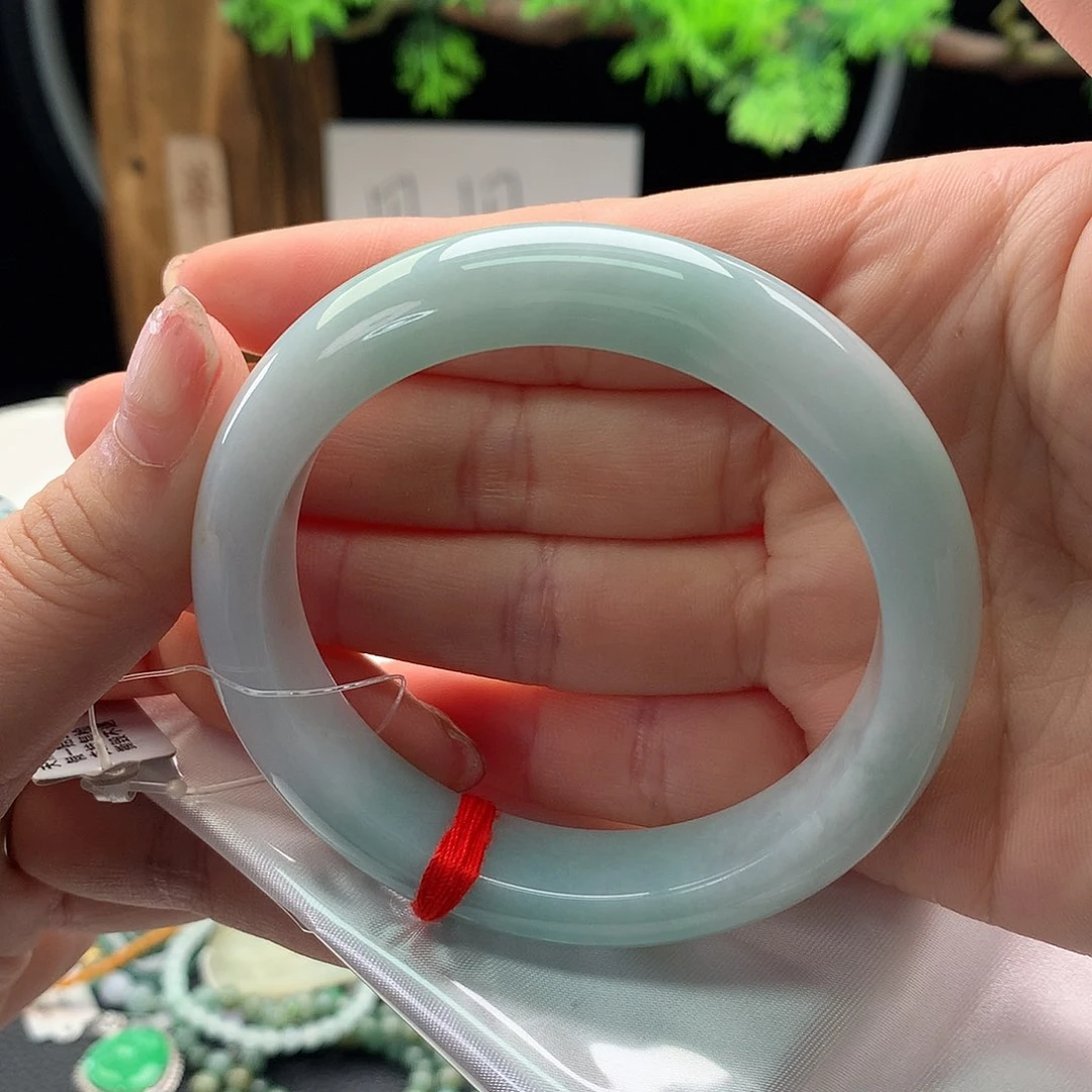 翡翠手镯未镶嵌56正圈