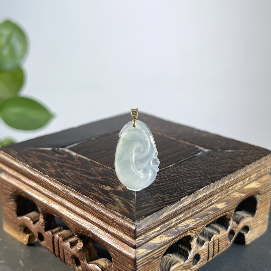 JTB27-33 天然缅甸A货翡翠  18K扣如意