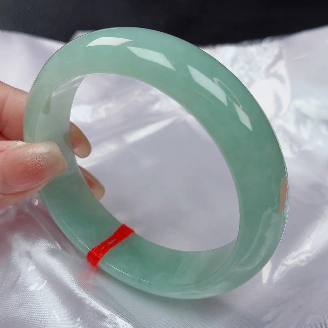 翡翠手镯未镶嵌58