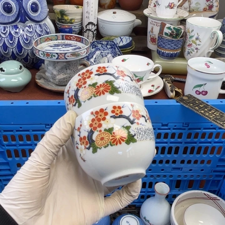 他家瓷器真美…开播了