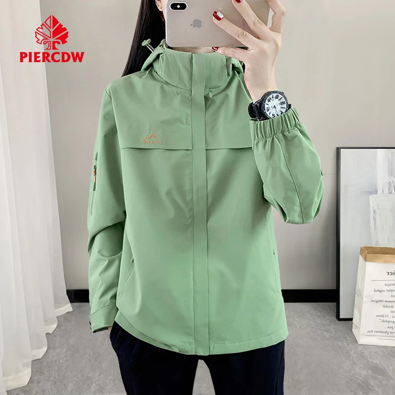 【PIERCDW品牌】冲锋衣女春秋季户外运动休闲防风防水登山服外套