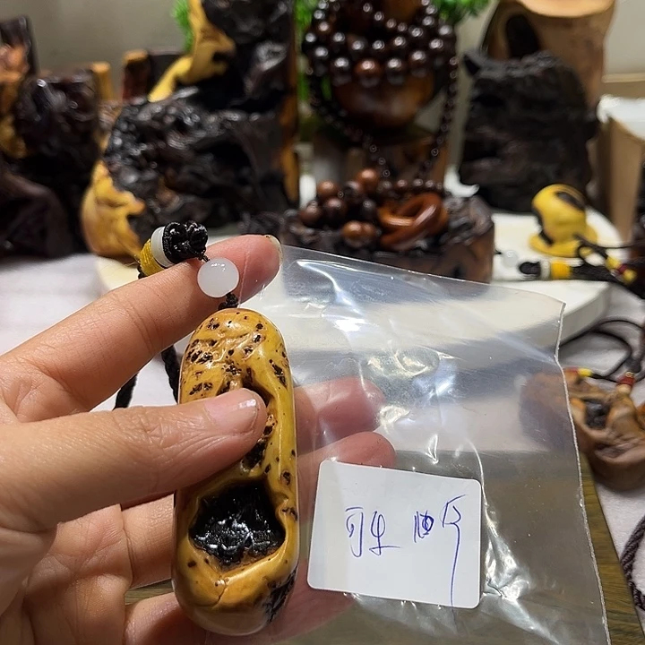 可***鼠枣木手把件1111111111