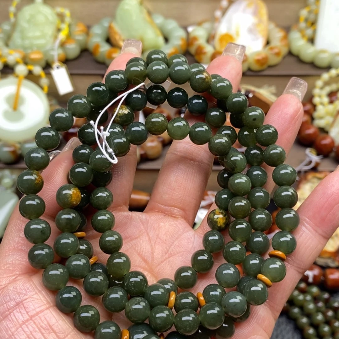 透闪石质玉未镶嵌手串