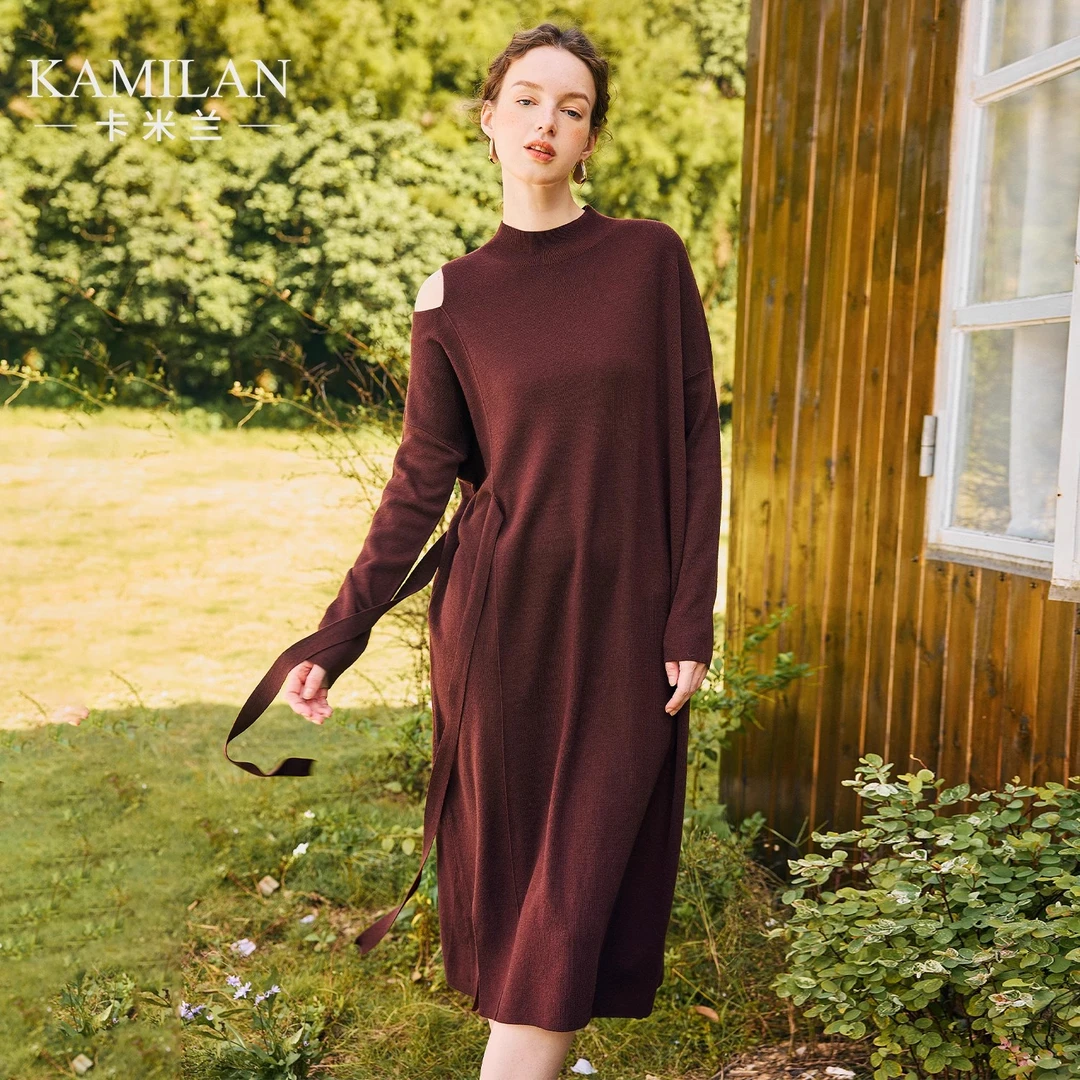 卡米兰羊毛针织连衣裙女2025秋冬新款中长款别致独特毛衣打底裙