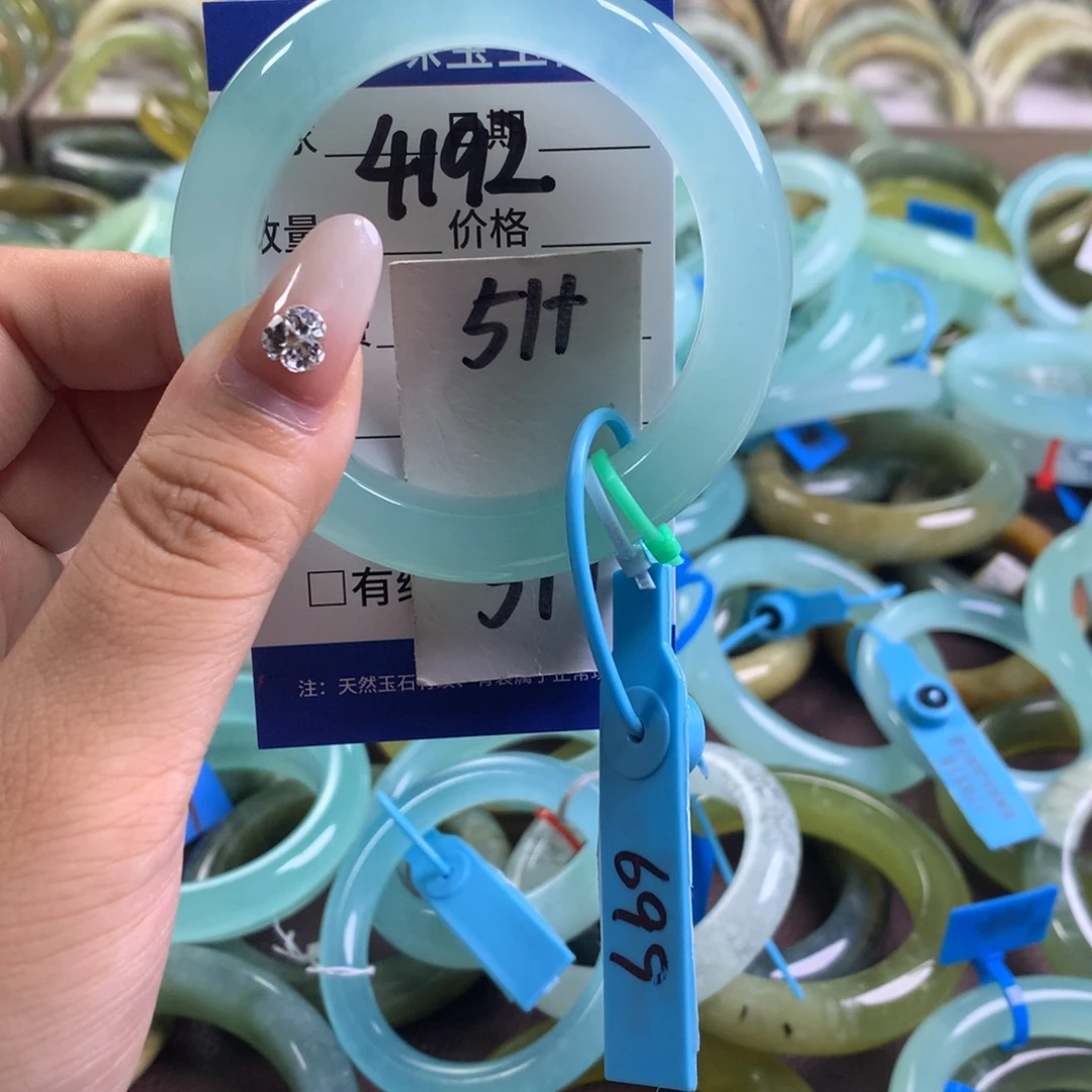 未镶嵌蛇纹石玉手镯4192