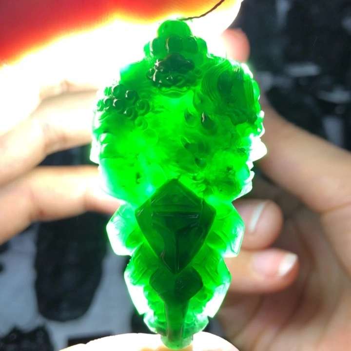 定制翡翠未镶嵌一念之间