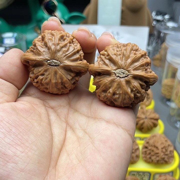 把件文玩核桃019号，43尺全品矮壮宫灯