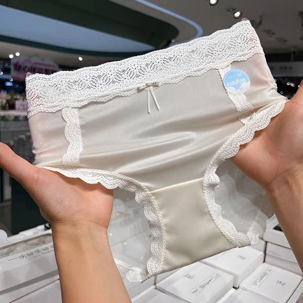 奶油巧克力女士三角内裤设计感夏季轻薄日系中高腰（90一135斤）