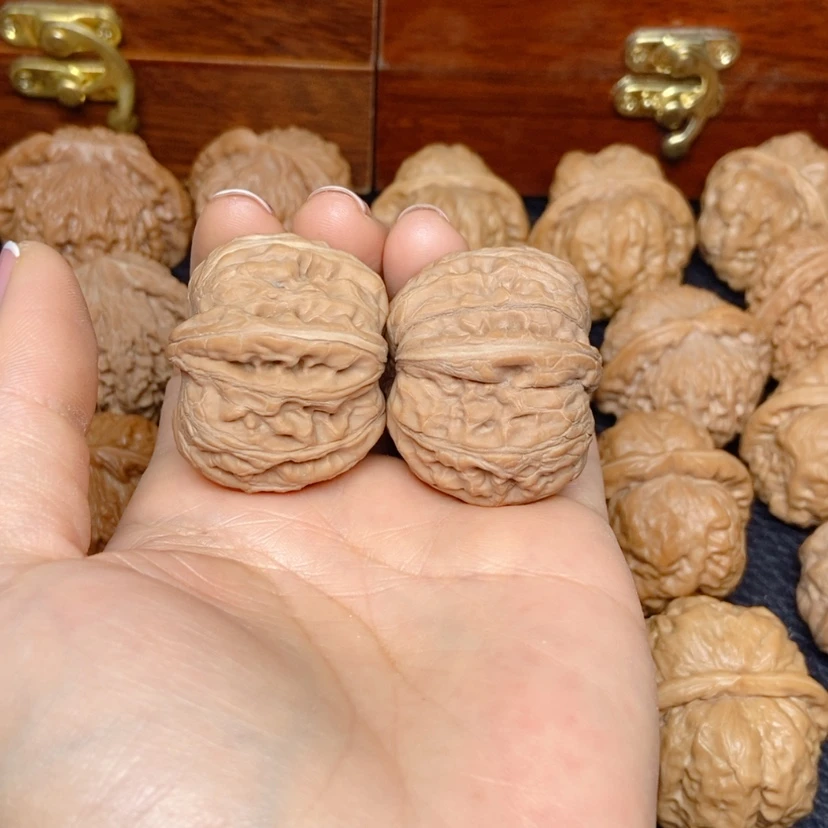 【闪购商品】文玩核桃吊坠元宝38