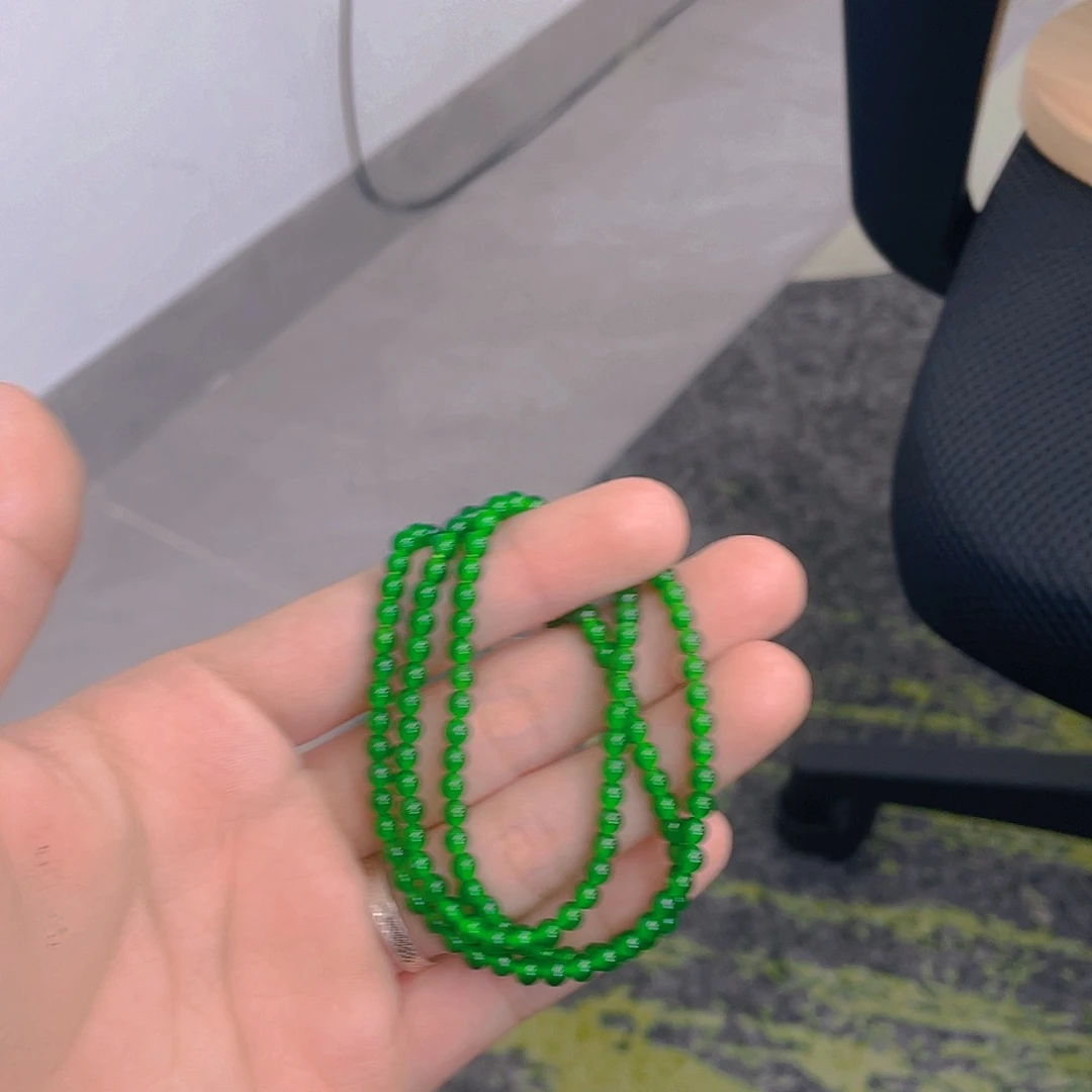 翡翠未镶嵌项链