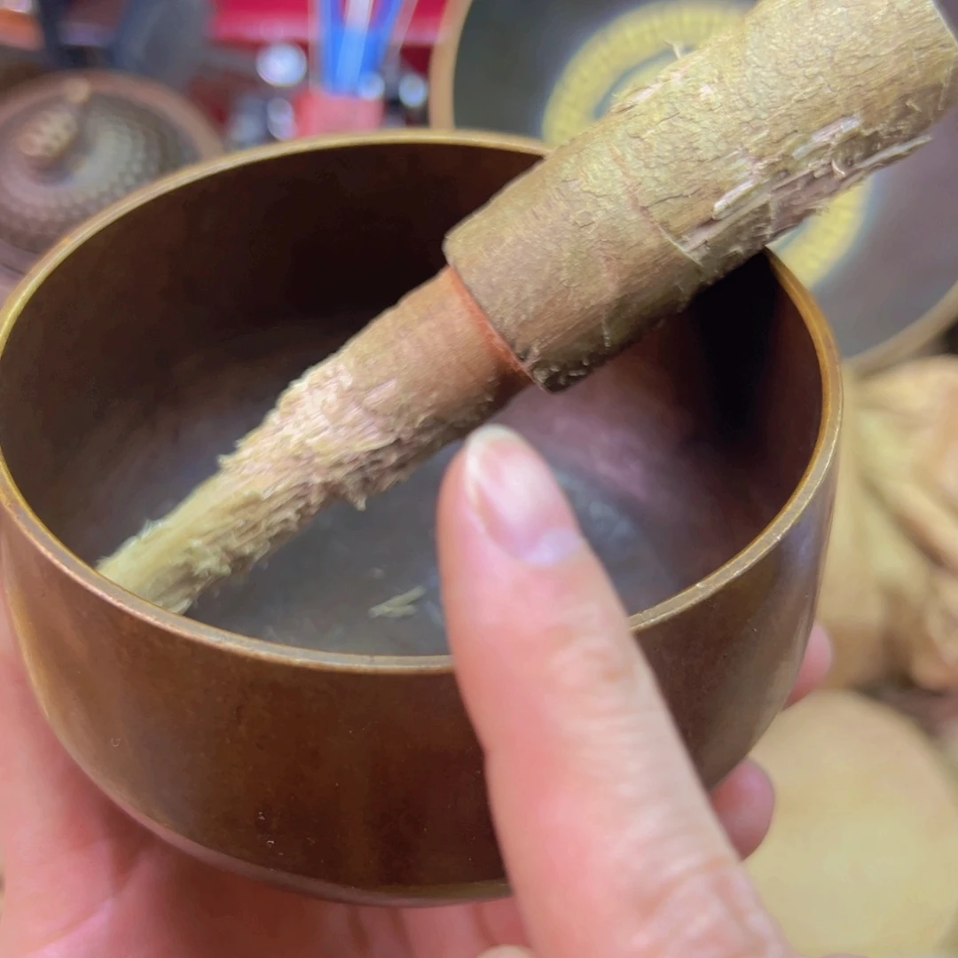 原矿风磨铜紫金钵盂