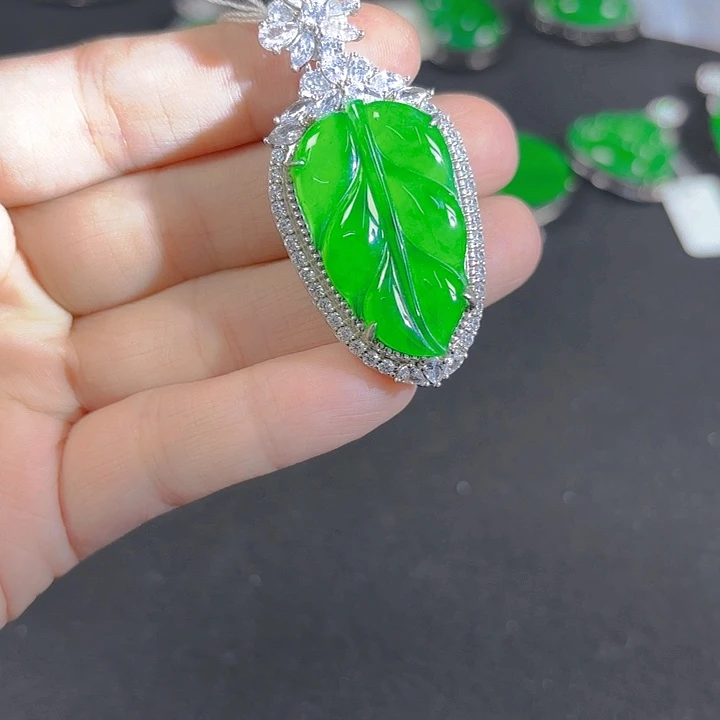 广***厂翡翠银S925镶嵌吊坠(不含链)