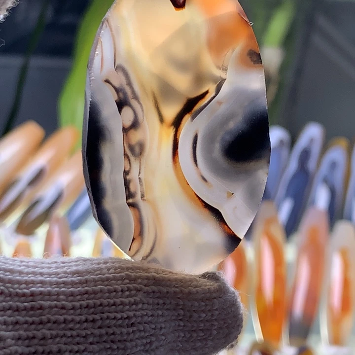 未镶嵌玛瑙/玉髓珠宝半成品113