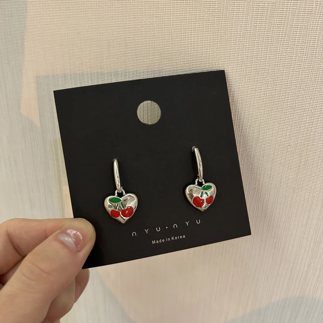 925银耳饰 CHANGE x 红樱爱心耳饰 甜酷金属 特 E877