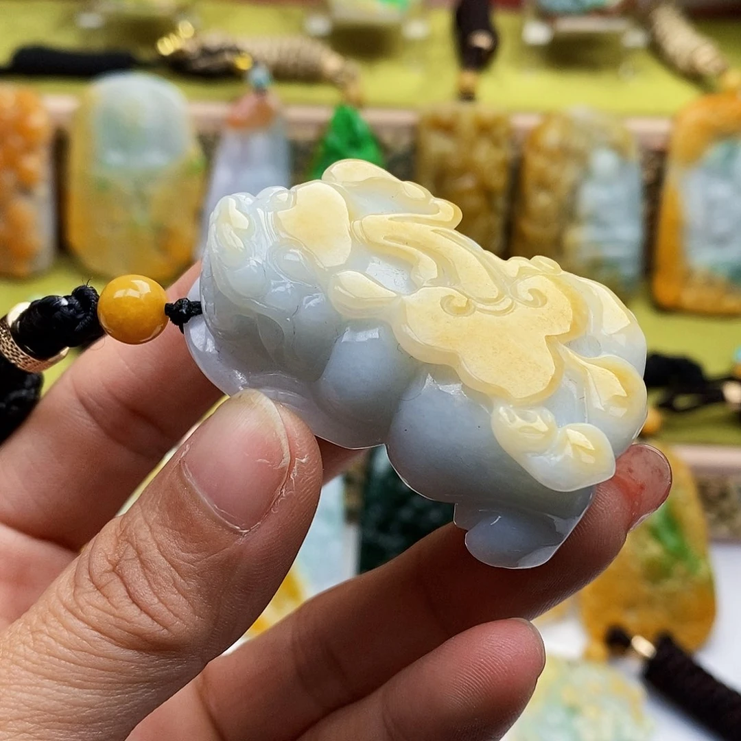 颈饰未镶嵌翡翠翡翠A货一物一证