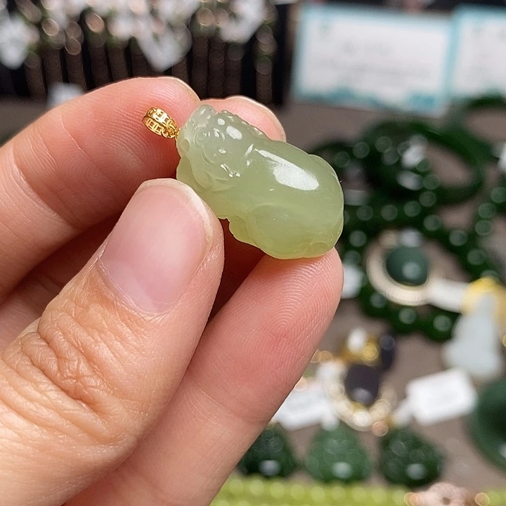 颈饰银S925镶嵌和田玉