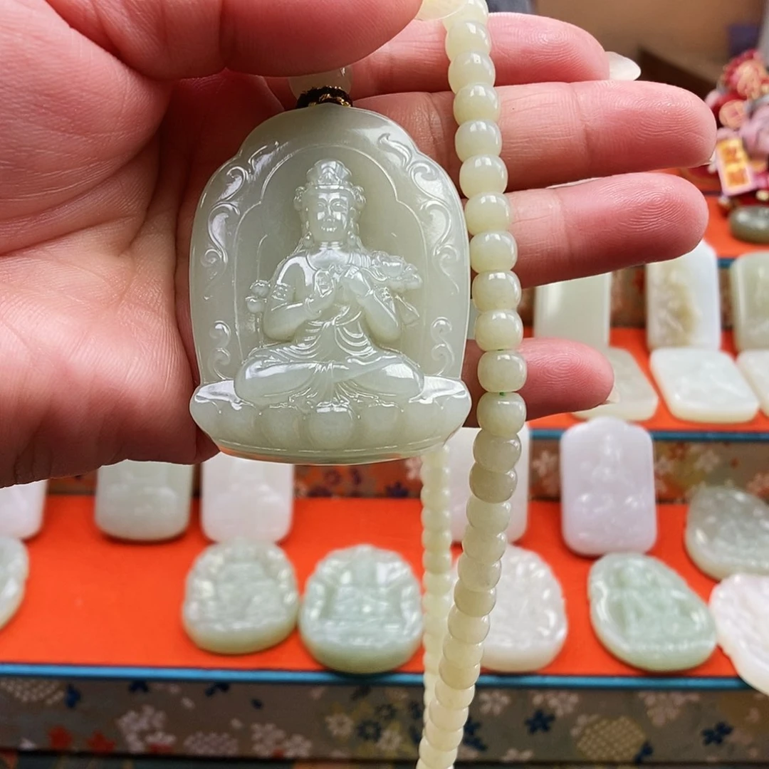 颈饰未镶嵌和田玉叶***@