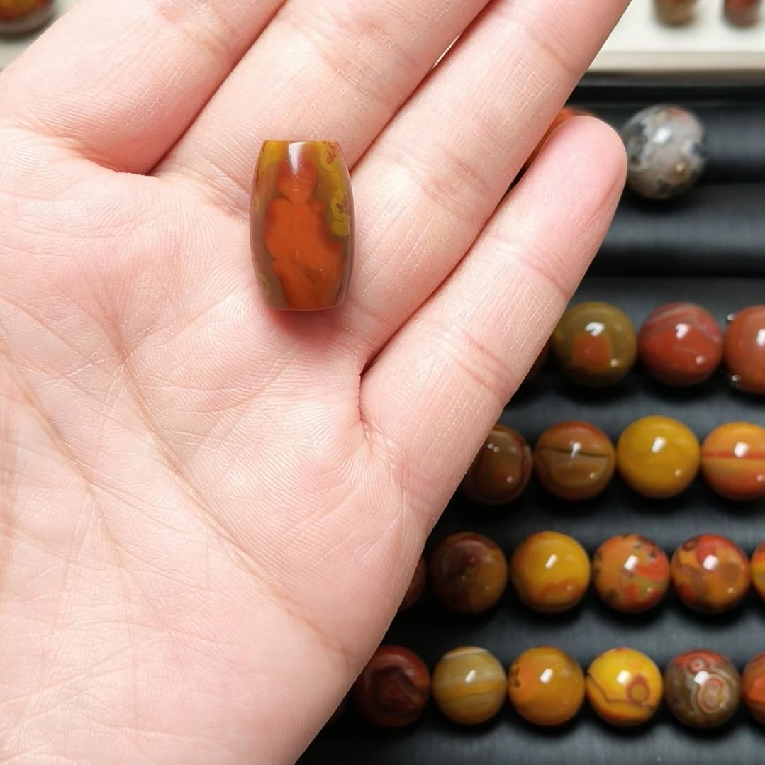 玛瑙/玉髓未镶嵌战国红玛瑙