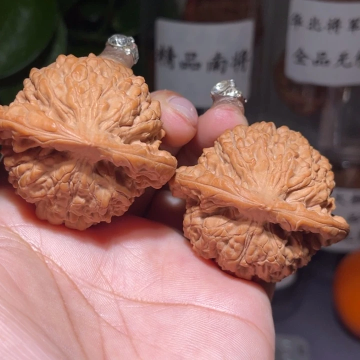 吊坠文玩核桃            48