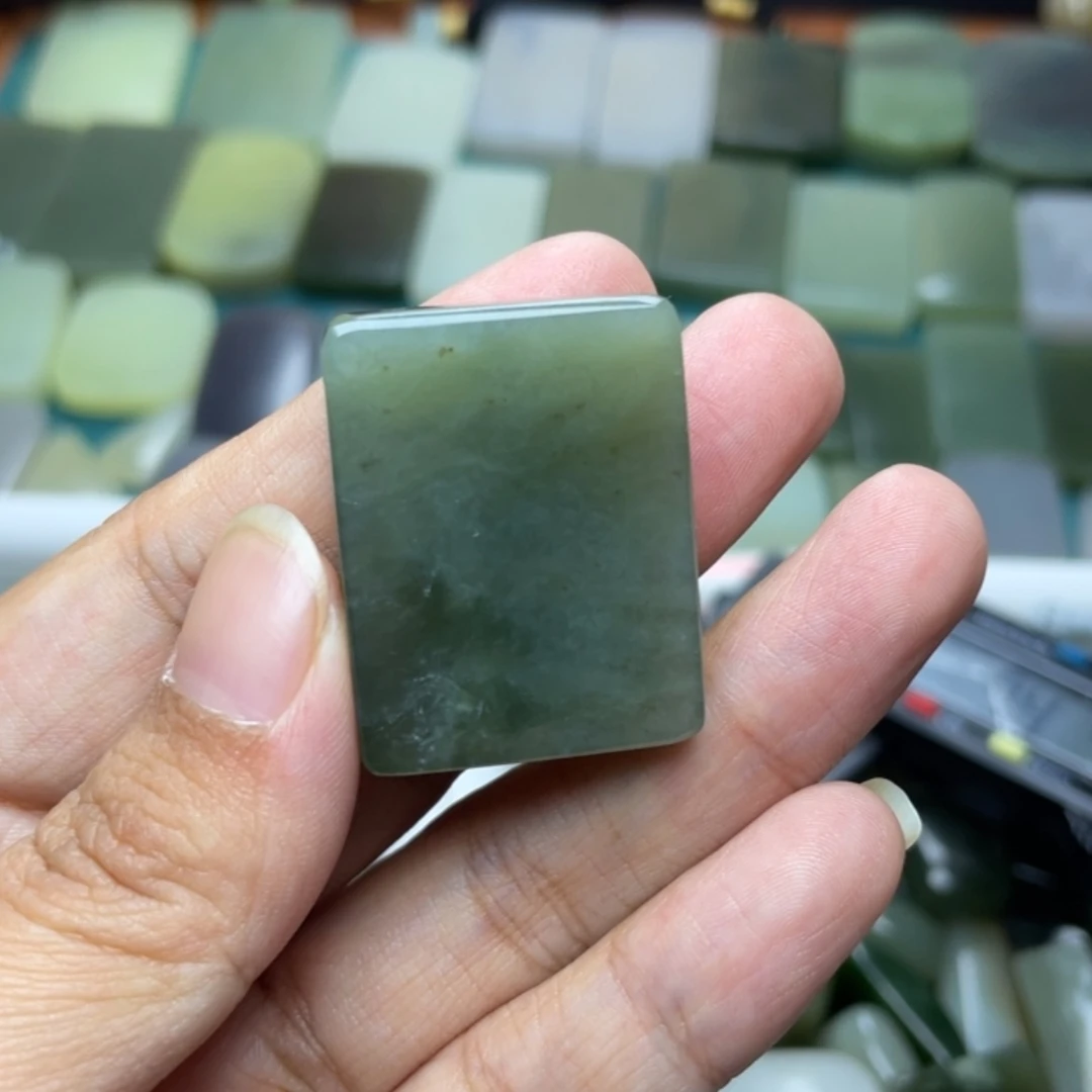 【闪购商品】颈饰未镶嵌和田玉