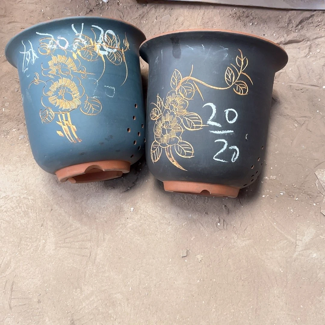 紫砂花盆金钟盆两个