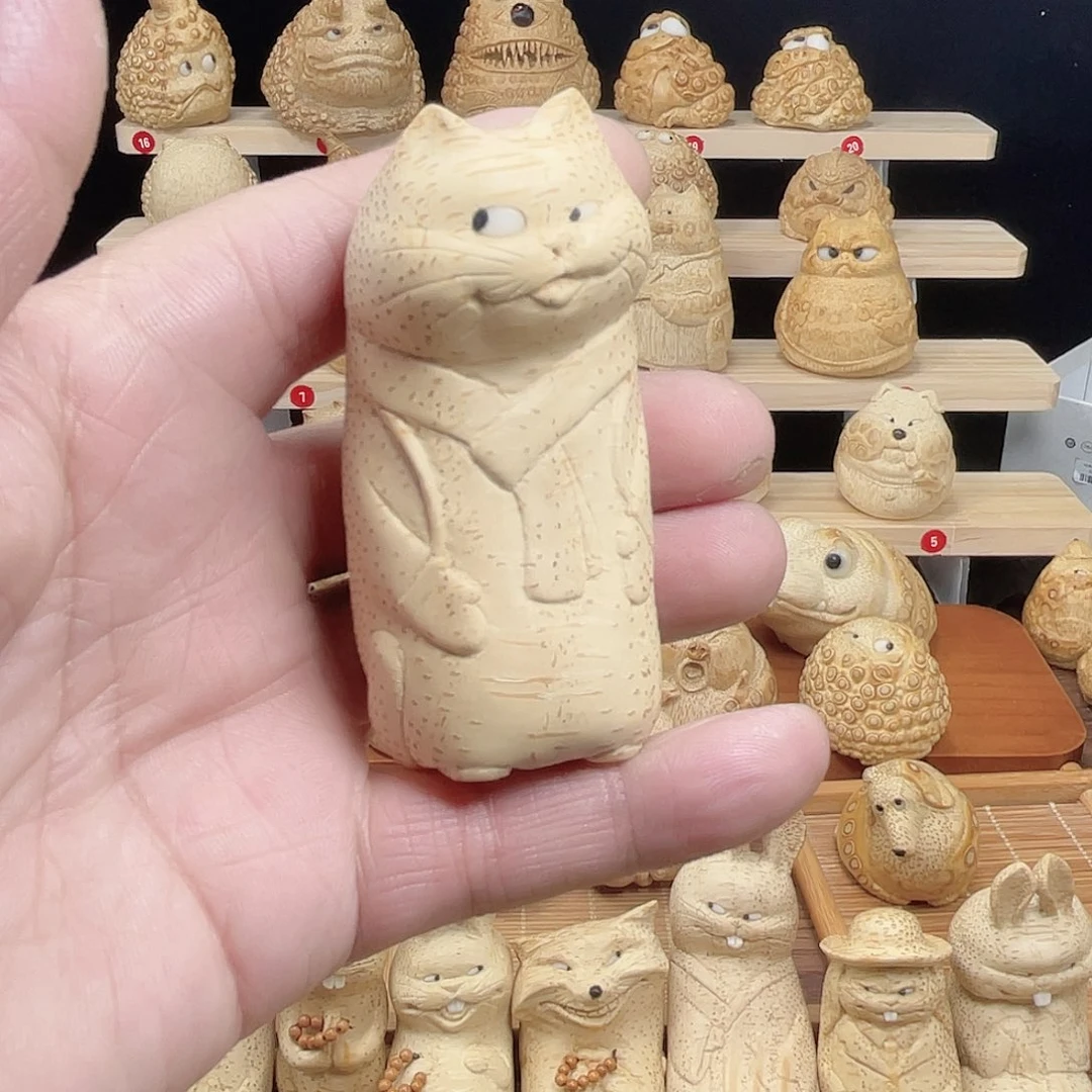 竹竹根雕猫咪手把件