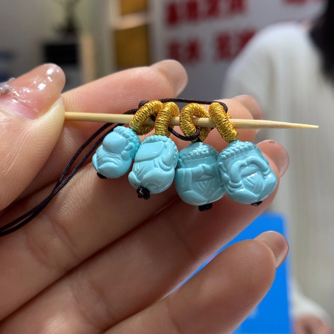 绿松石配饰未镶嵌