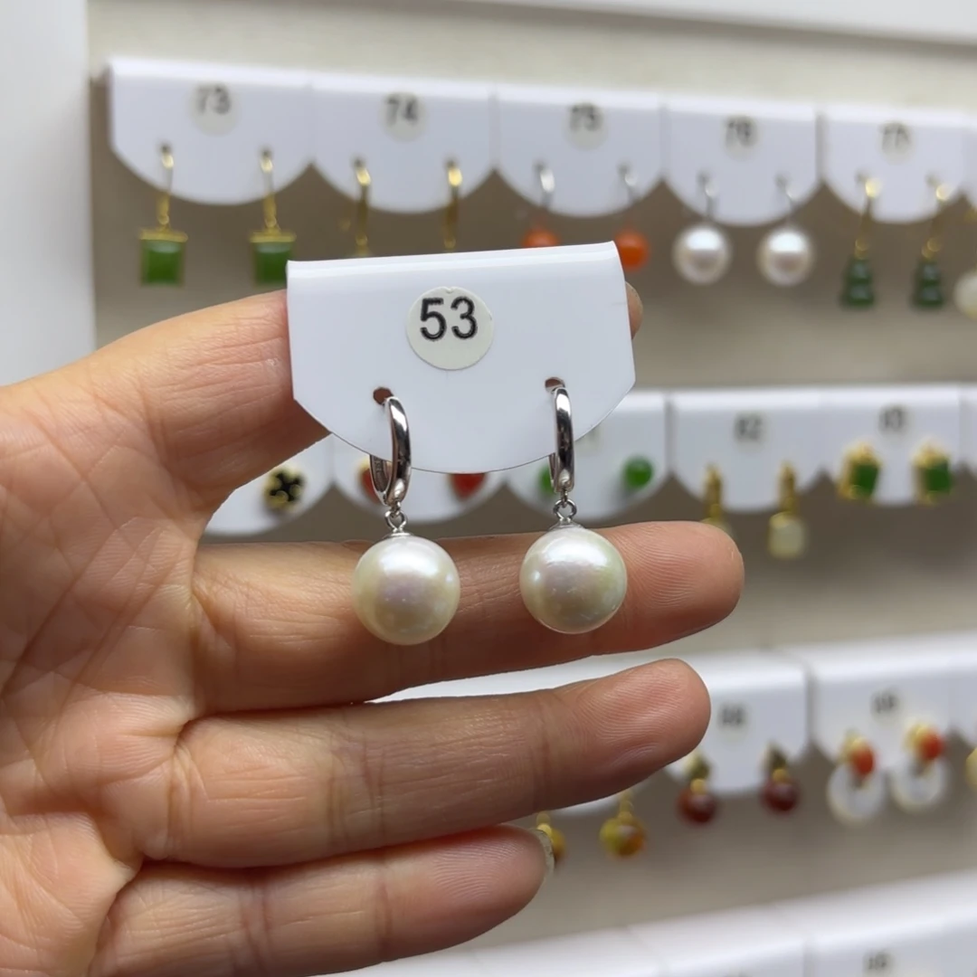 淡水珍珠银S925镶嵌耳饰