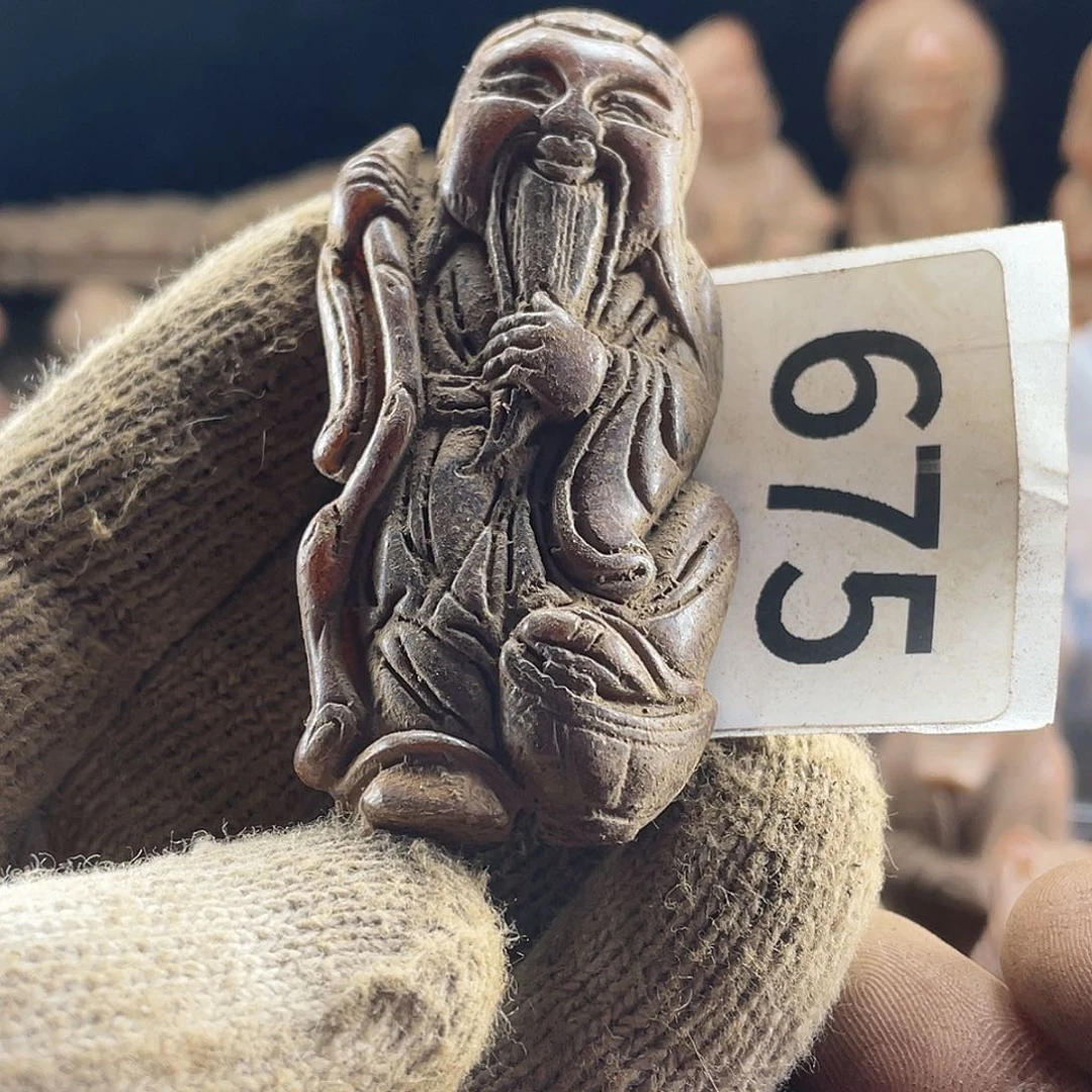 和田玉（糖玉）未镶嵌挂件