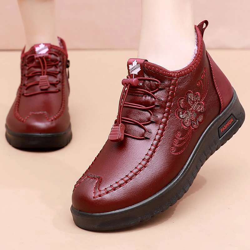 冬季低跟防水女防滑短靴妈妈棉靴中老年棉鞋老人鞋