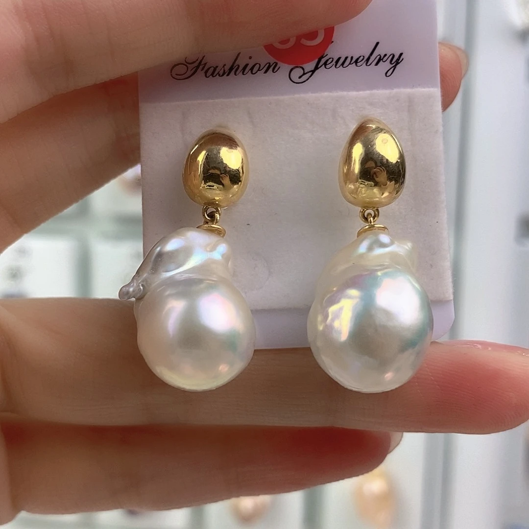 淡水珍珠颈饰合金