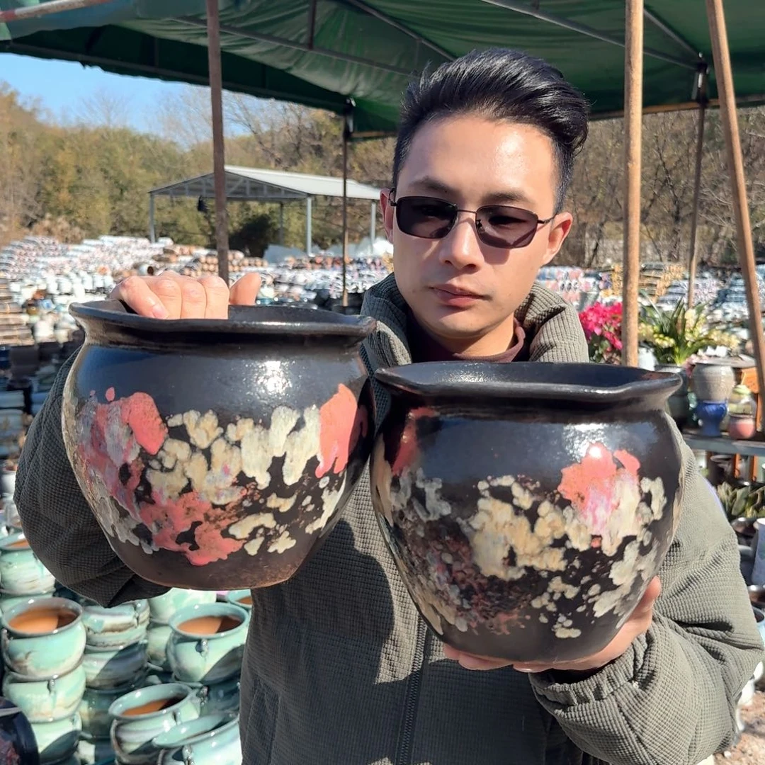 紫砂花盆口20高18（两个胖子姹寂