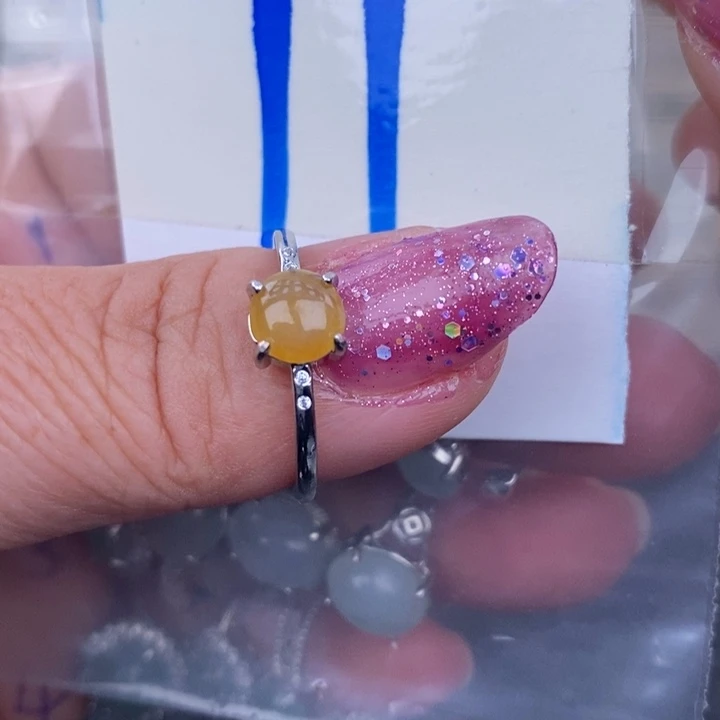 未镶嵌戒指翡翠缅甸